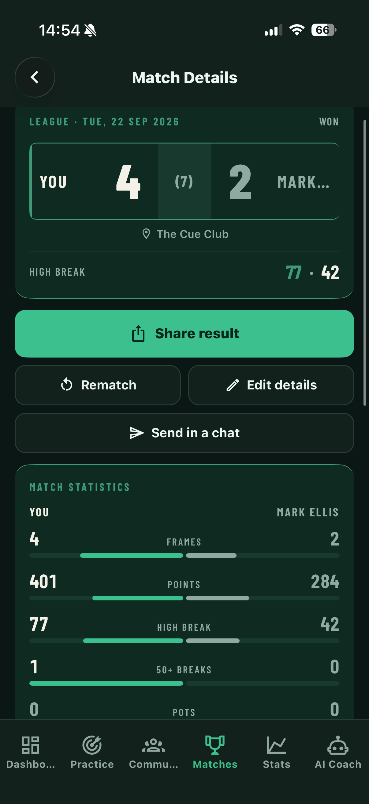 A match in Snookered: the scoreboard, high breaks and match statistics