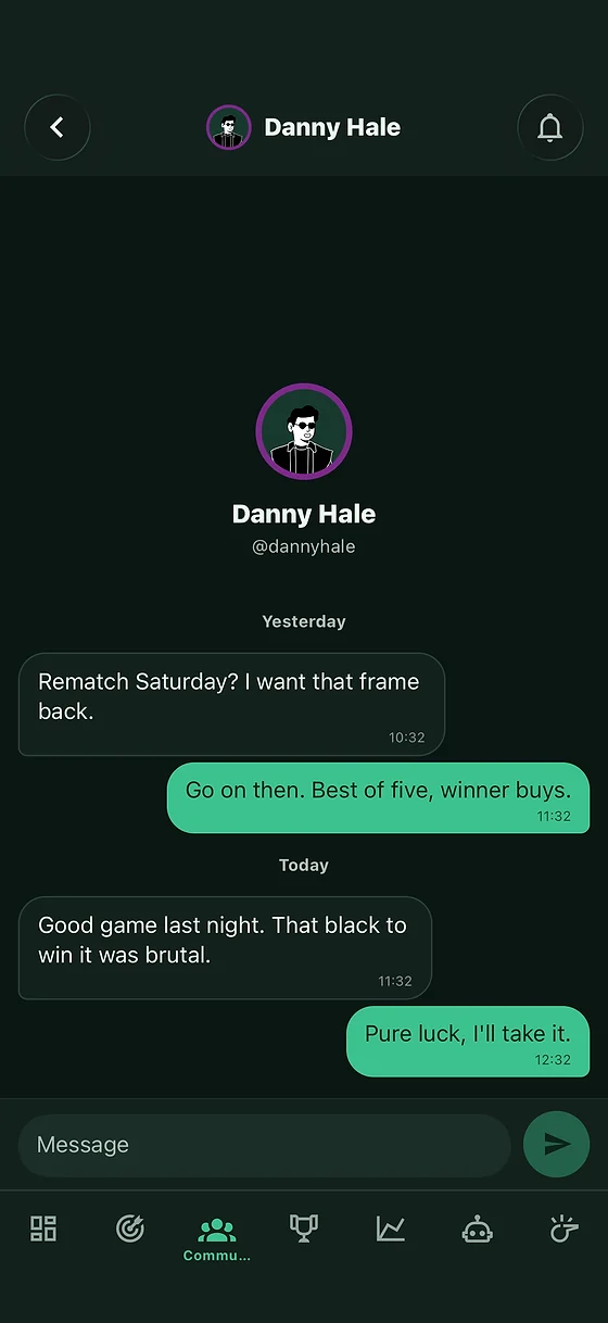 Messaging a coach in Snookered before booking a session